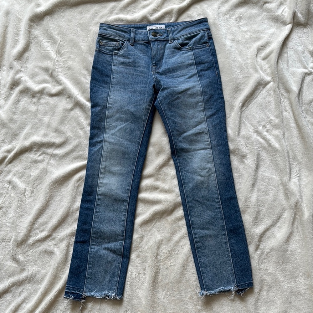 DL1961 Mara two tone Blue Straight Leg Jeans-size 25